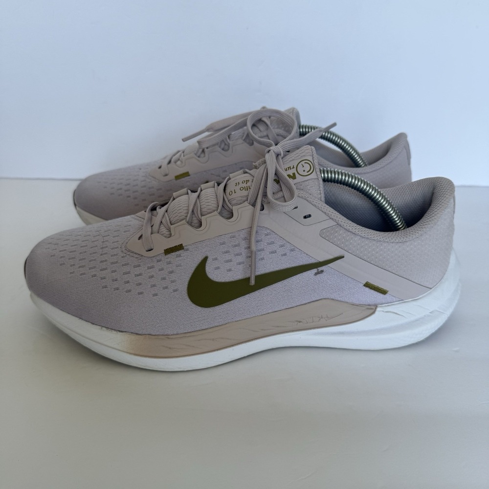 Nike Air Winflo 10 Women's 11 Running Shoes Platinum Violet Moss DV4023-010 - Picture 2 of 9